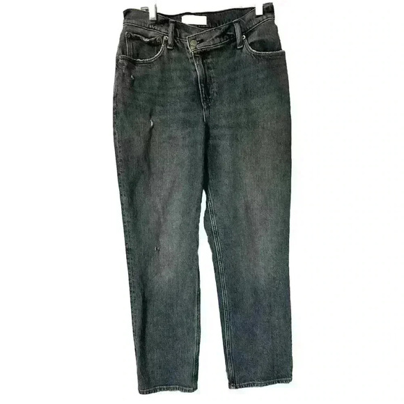 Abercrombie & Fitch Curve Love The 90s Straight Ultra High Rise Jean Sz 28/6S - Picture 1 of 8